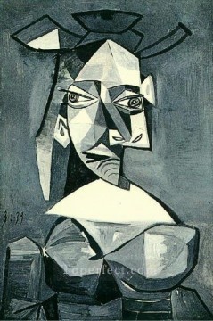 抽象的かつ装飾的 Painting - 女性の肖像画 1 1939 キュビズム